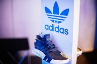 Суд ЕС лишил Adidas трех полосок